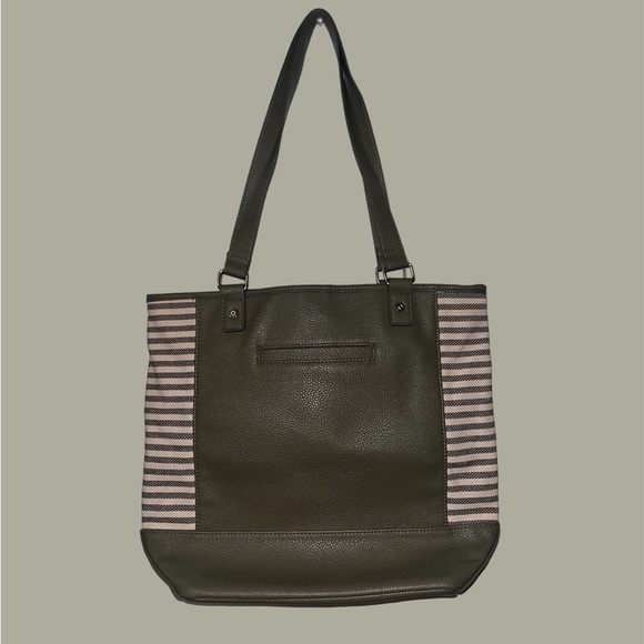 Medium sized purse - Picture 1 of 2